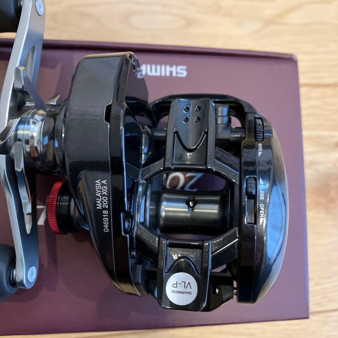 24スコーピオンMD 200XG