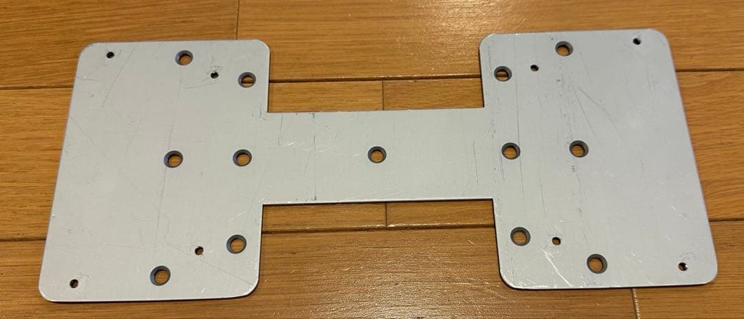 【ALPINE12インチ　汎用取付ブラケット】マッハワン　リアモニター取付