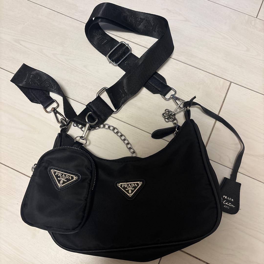 PRADA ブラック ショルダーバッグ 取り外しポーチ付き
