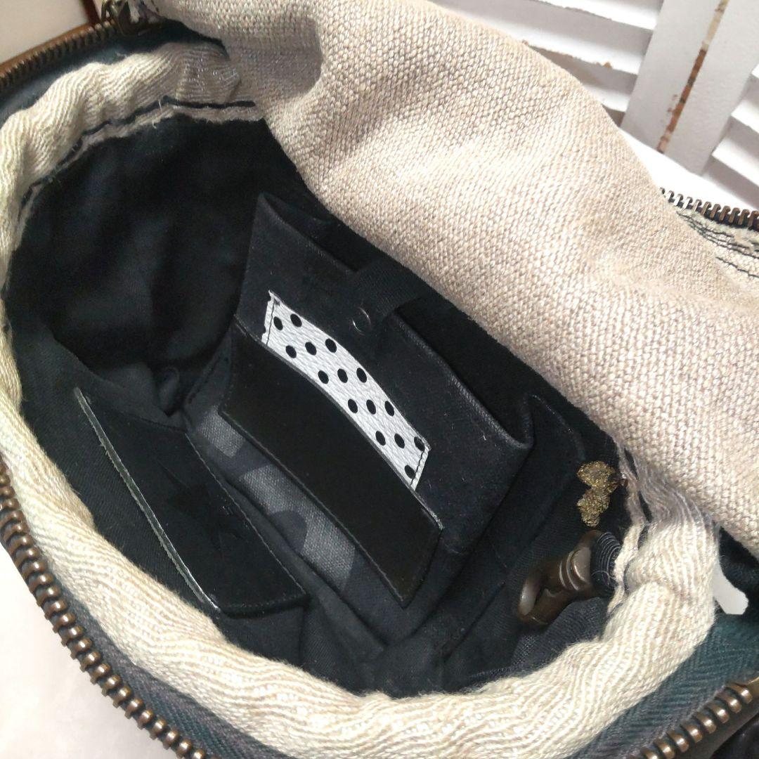 か　ebagosエバゴス　かごボディーバッグ ブラック