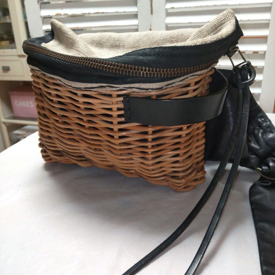 か　ebagosエバゴス　かごボディーバッグ ブラック