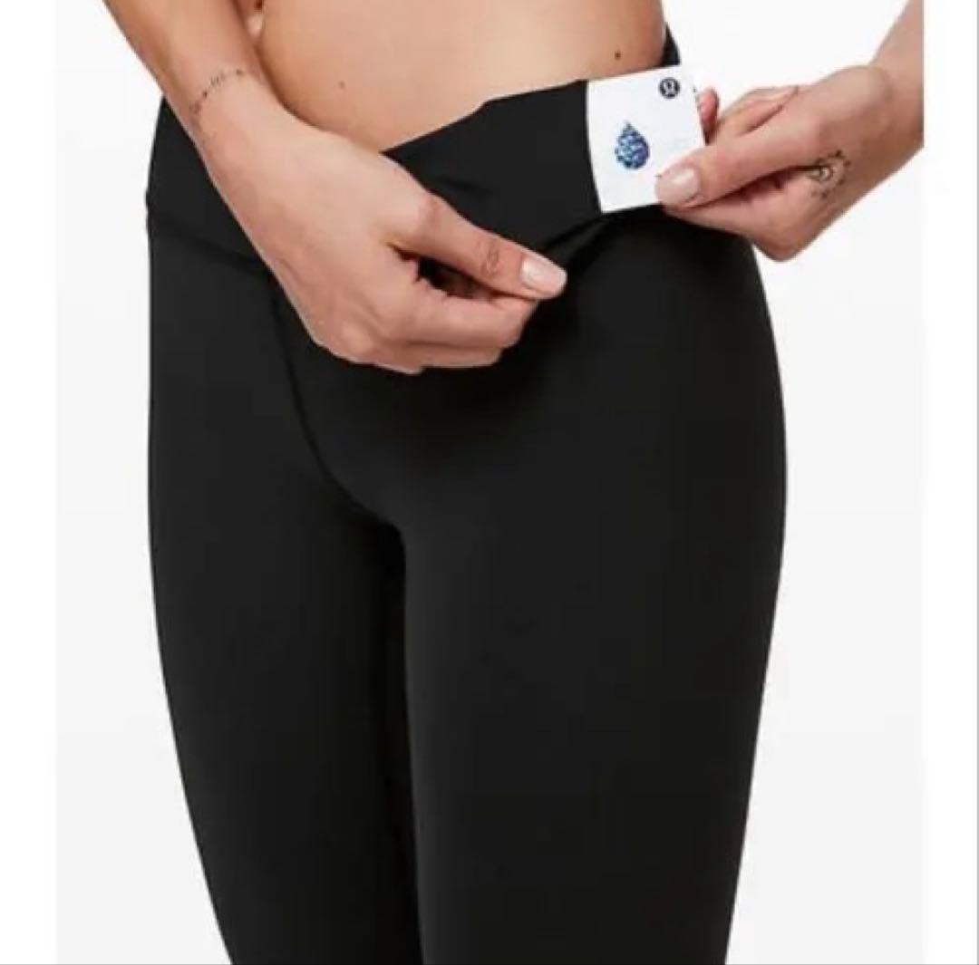 ルルレモン　新品未使用　ブラック レギンス サイズ8