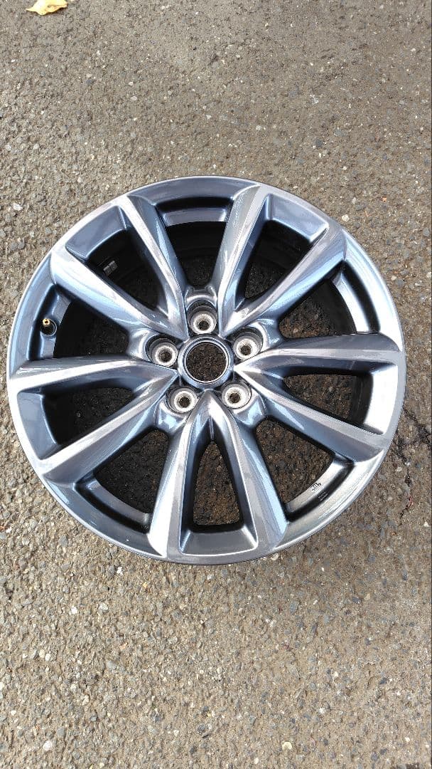 ※取り置き③　18インチ マツダ ホイール