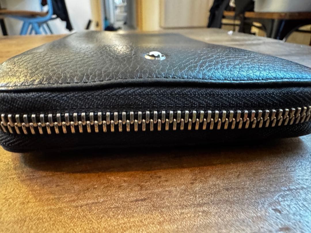 Montblanc ブラック レザー 財布　トラベル　ペン差し付き　証明書有り