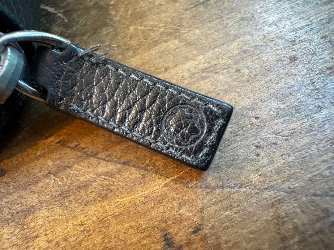 Montblanc ブラック レザー 財布　トラベル　ペン差し付き　証明書有り