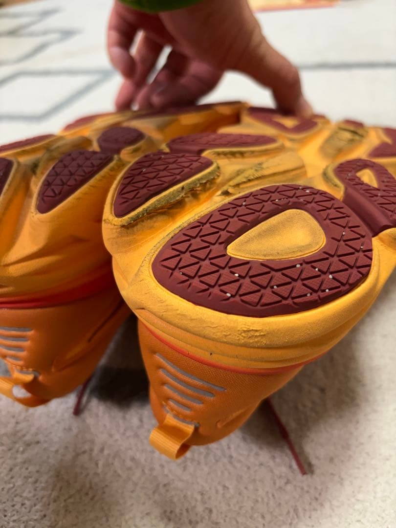 HOKA BONDI 8 ボンダイ（JPN日本28.0cm）オレンジ