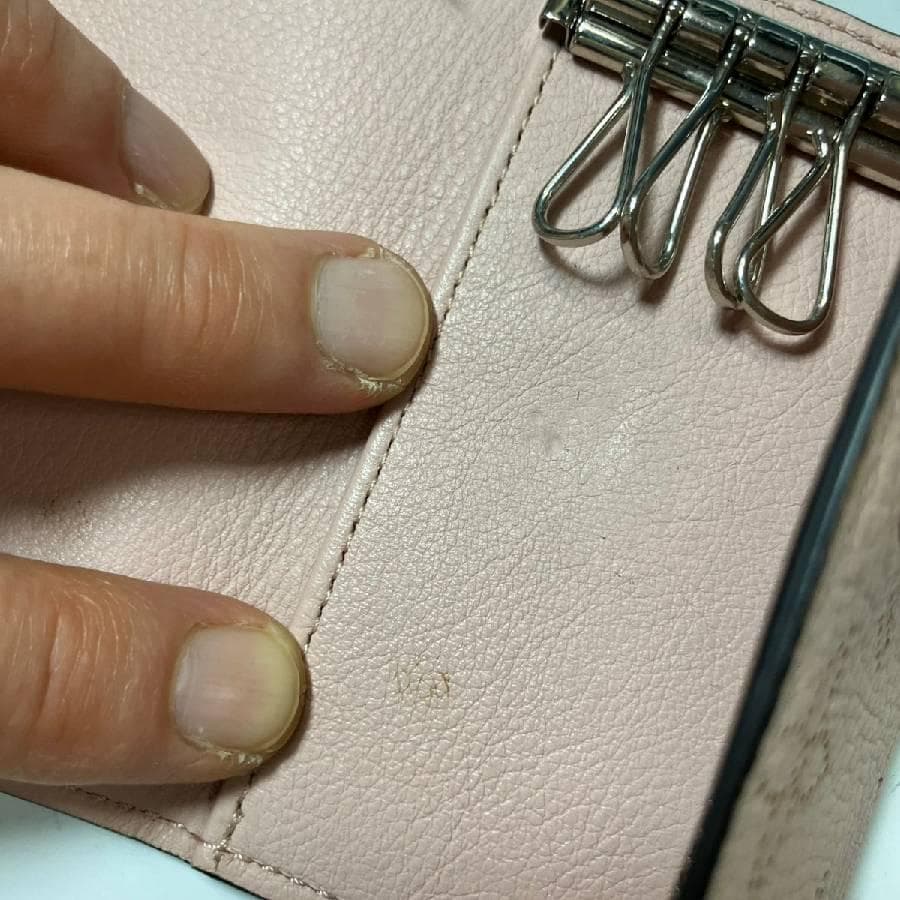 値下LOUIS VUITTON ルイヴィトン キーケース ミュルティクレ4ピンク