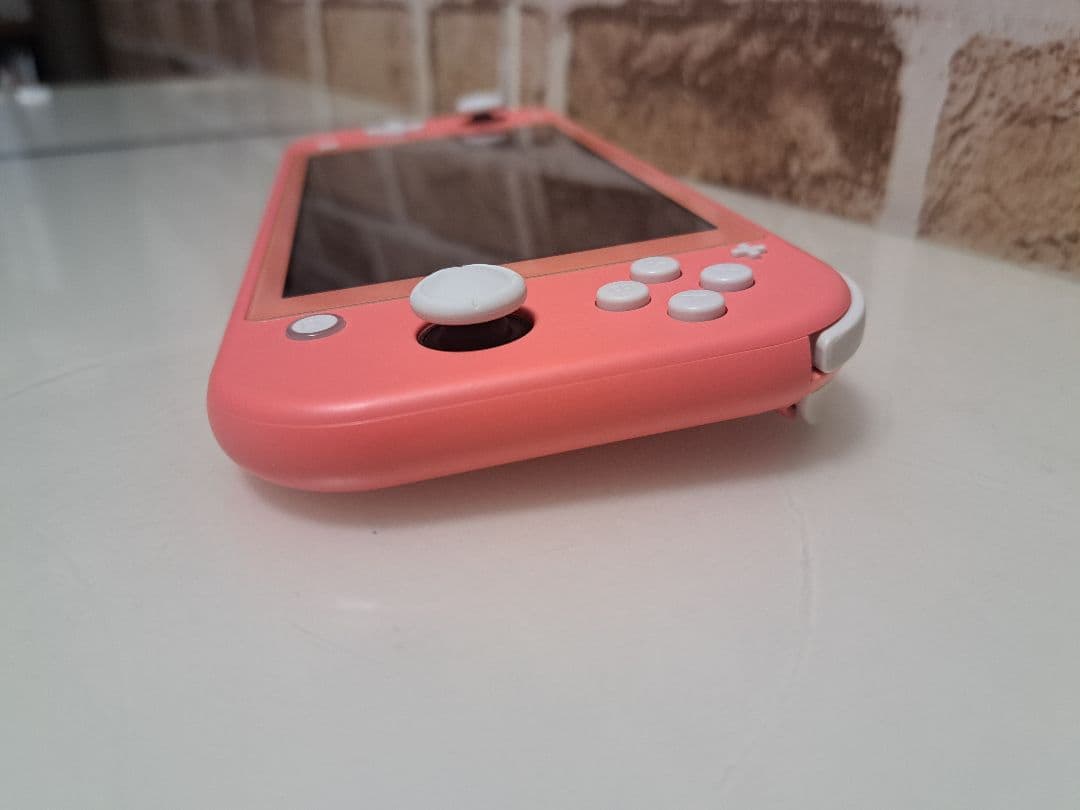 Nintendo Switch Lite　64GB メモリーカード 付き