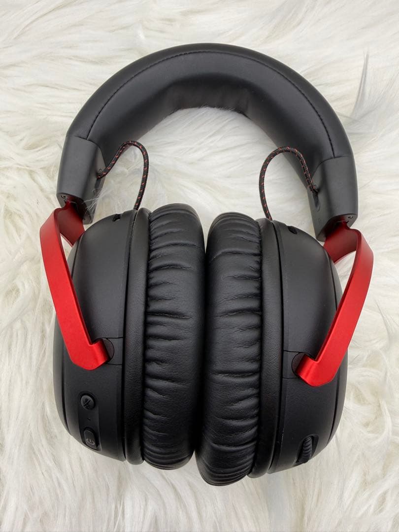 『極美品』HYPERX CLOUDIII WIRELESS