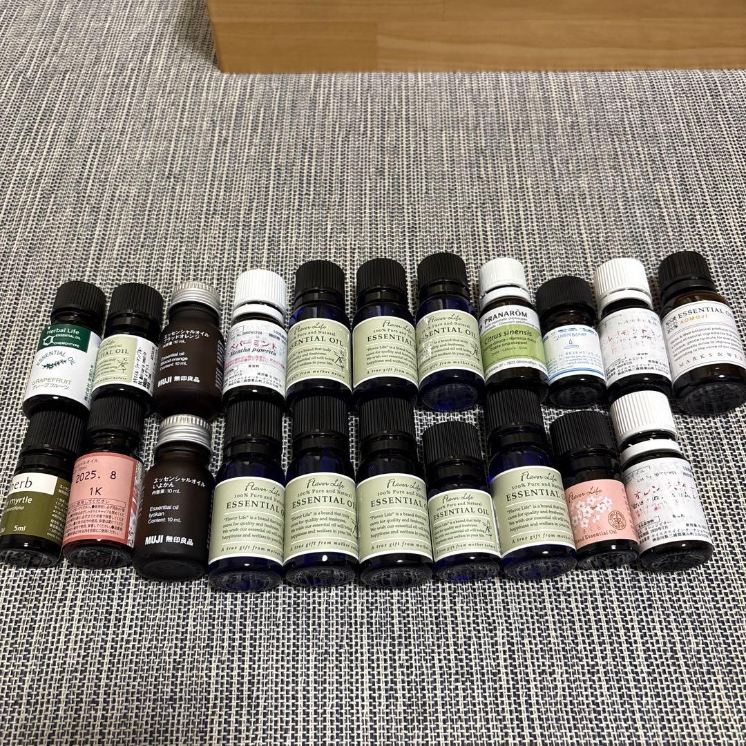 ア*ラ様 エッセンシャルオイル　８０本セット　精油ボックス付き
