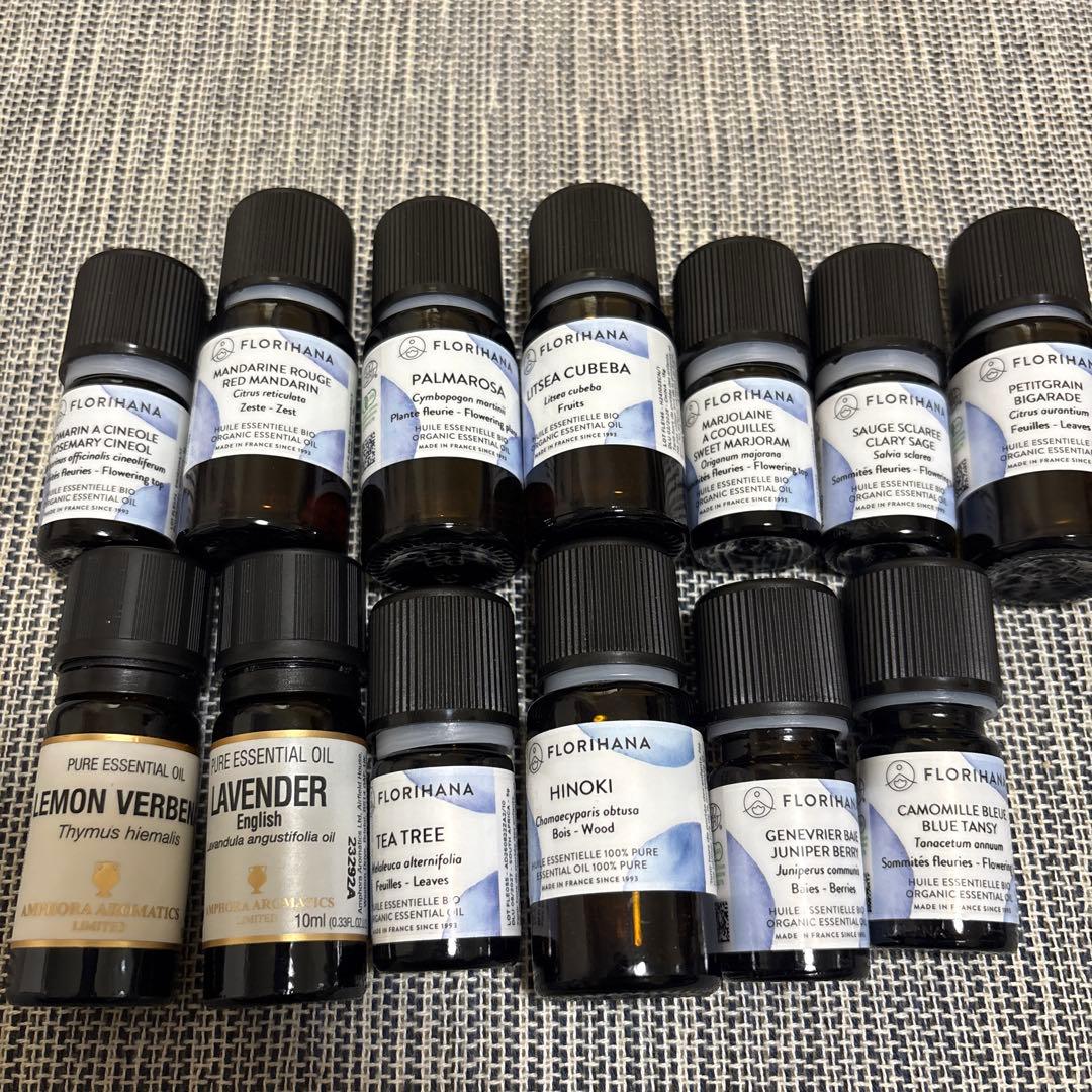 ア*ラ様 エッセンシャルオイル　８０本セット　精油ボックス付き