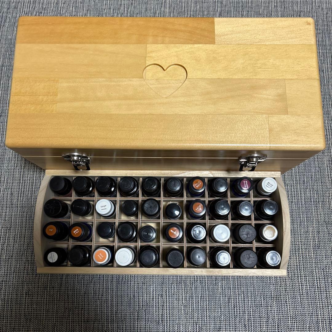 ア*ラ様 エッセンシャルオイル　８０本セット　精油ボックス付き