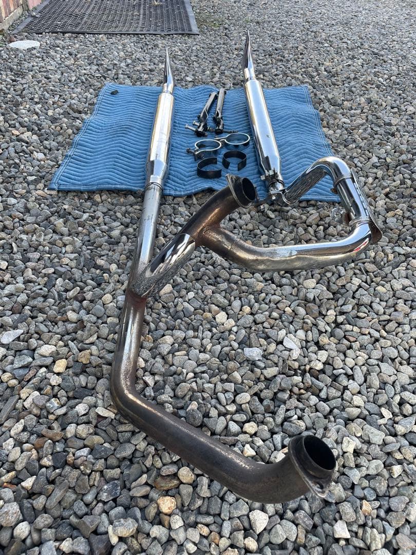 ハーレー　ショベル　マフラー　FLH チョロスタイル