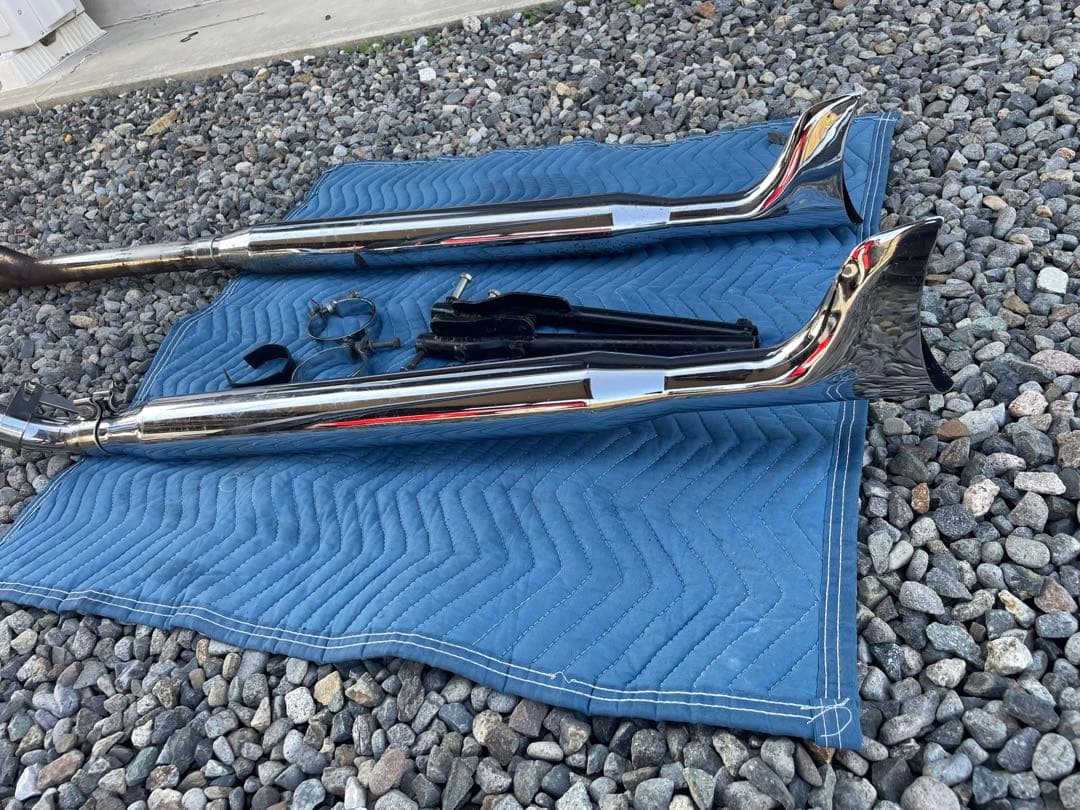 ハーレー　ショベル　マフラー　FLH チョロスタイル