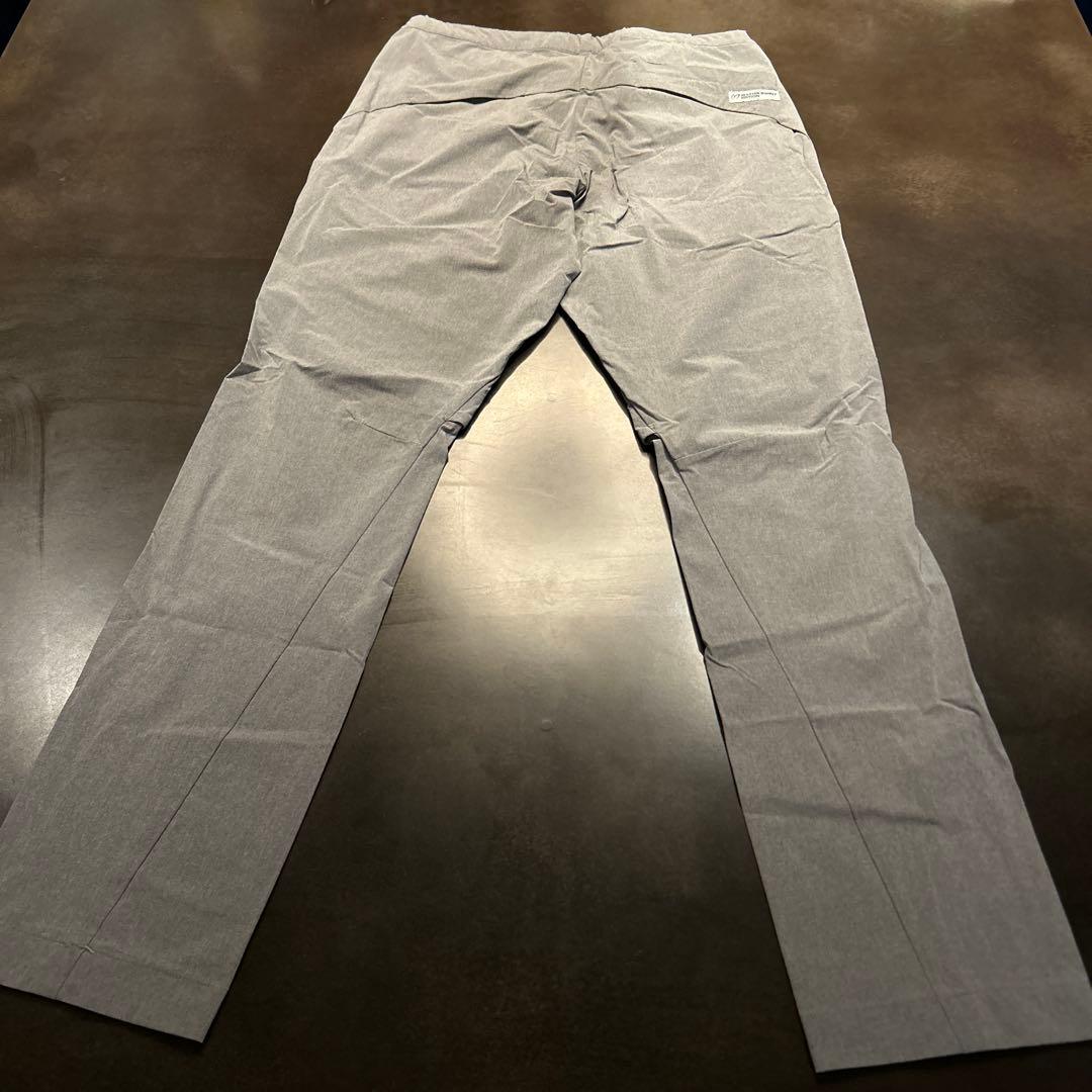 MASTER BUNNY EDITION グレー パンツ サイズ5