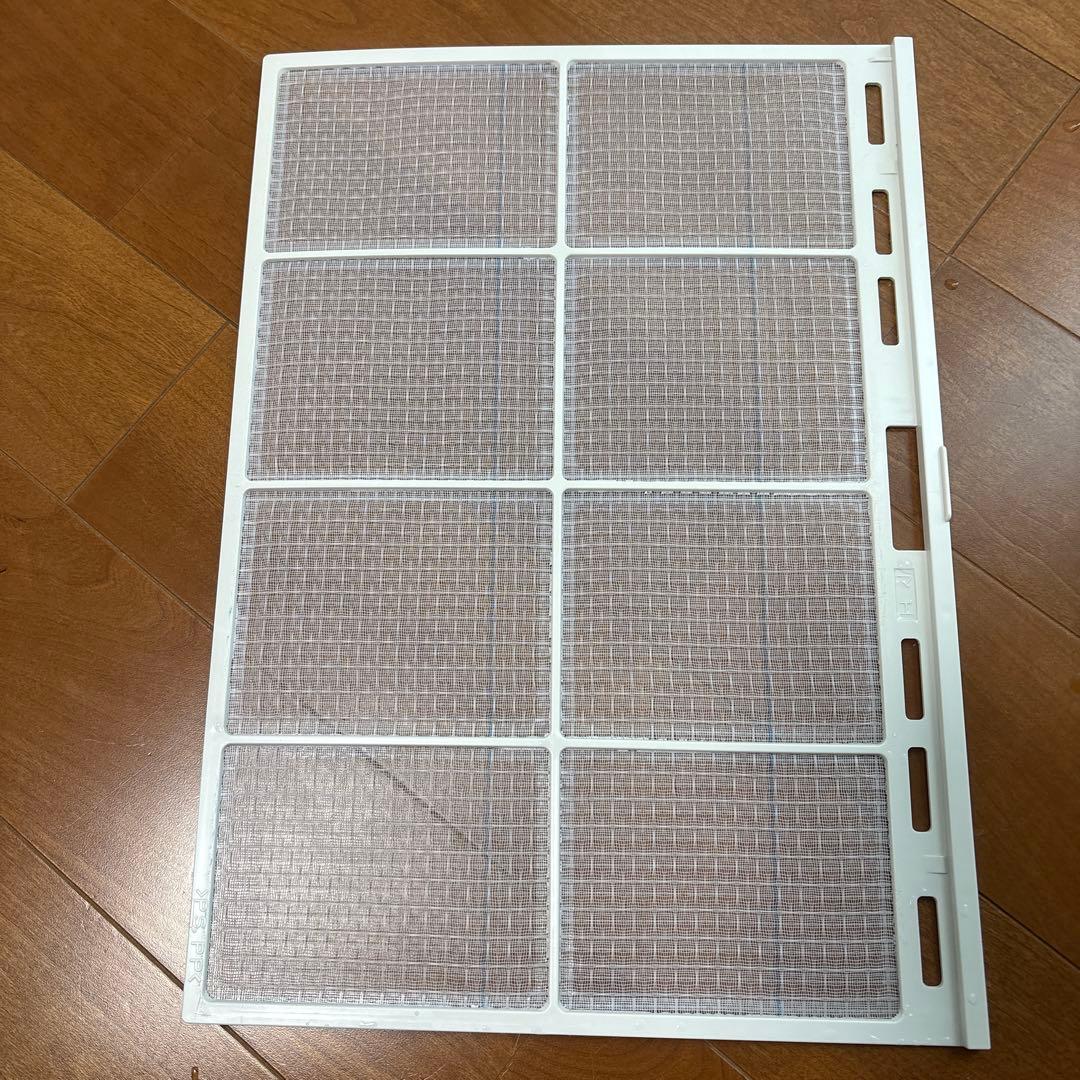 コロナ ウィンドエアコン 冷暖房兼用タイプ CWH-A1822 2022年製