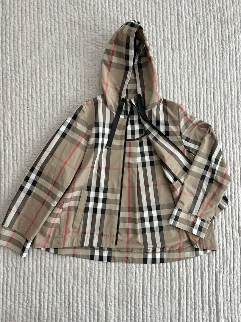 試着のみ　チェック柄　スプリングコート　パーカー　ウインドブレーカー　フード付き