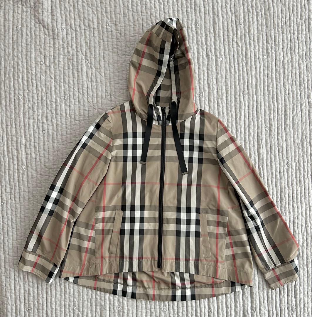 試着のみ　チェック柄　スプリングコート　パーカー　ウインドブレーカー　フード付き