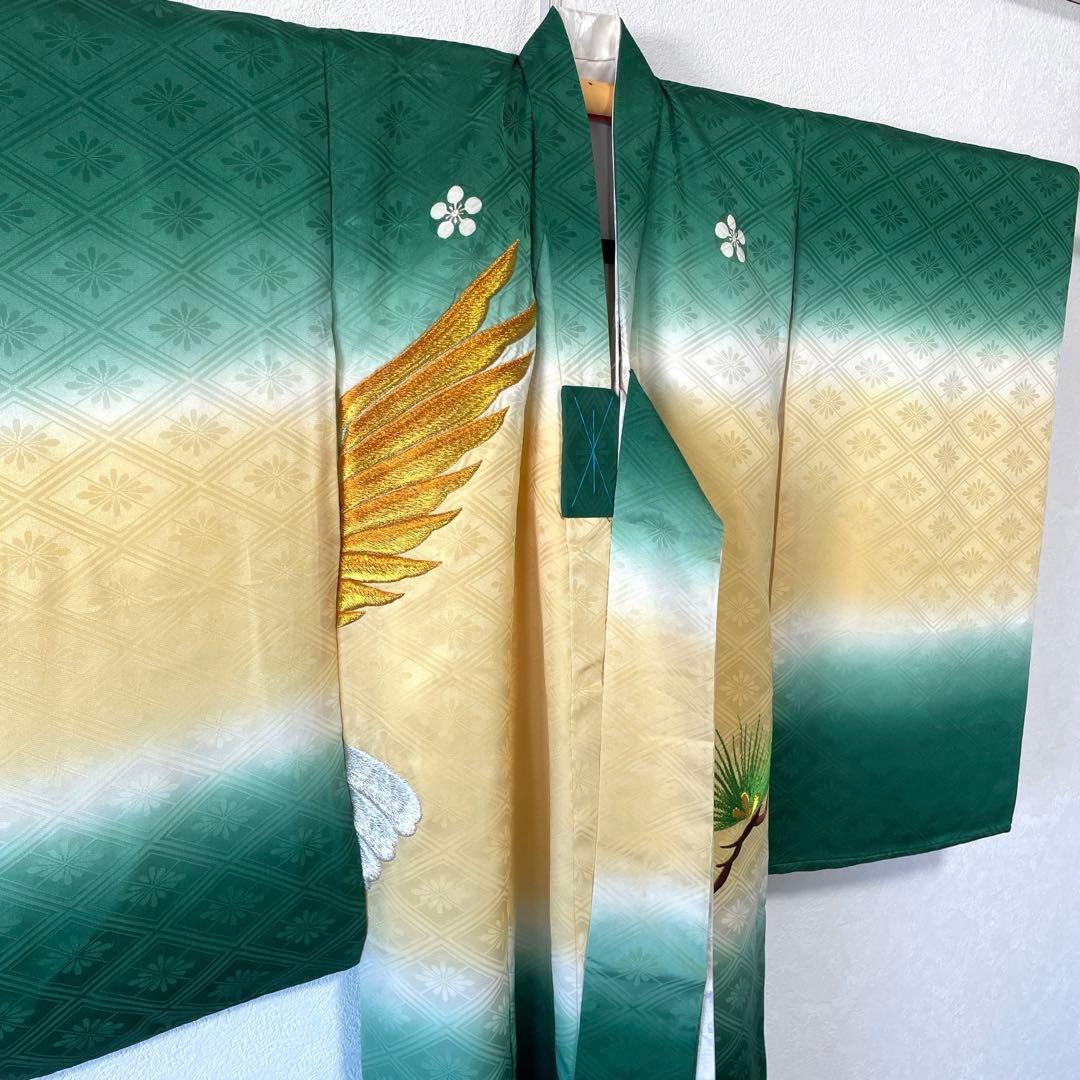 □男児正絹　お宮参り、祝着、産着　鷹総刺繍柄