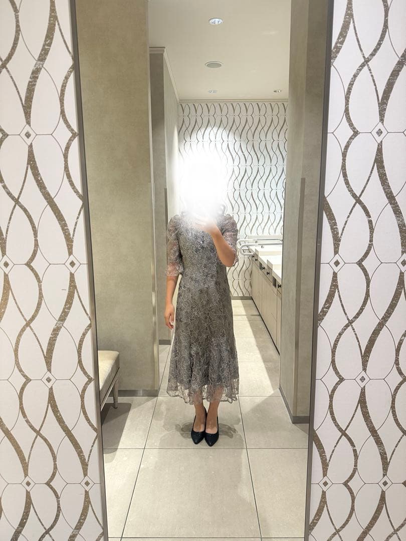 LEJA スパンコール花柄刺繍ソフトパフスリーブマーメイドラインドレスワンピース