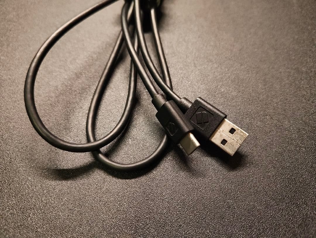 【美品】Novation Launchpad X MIDIパッド