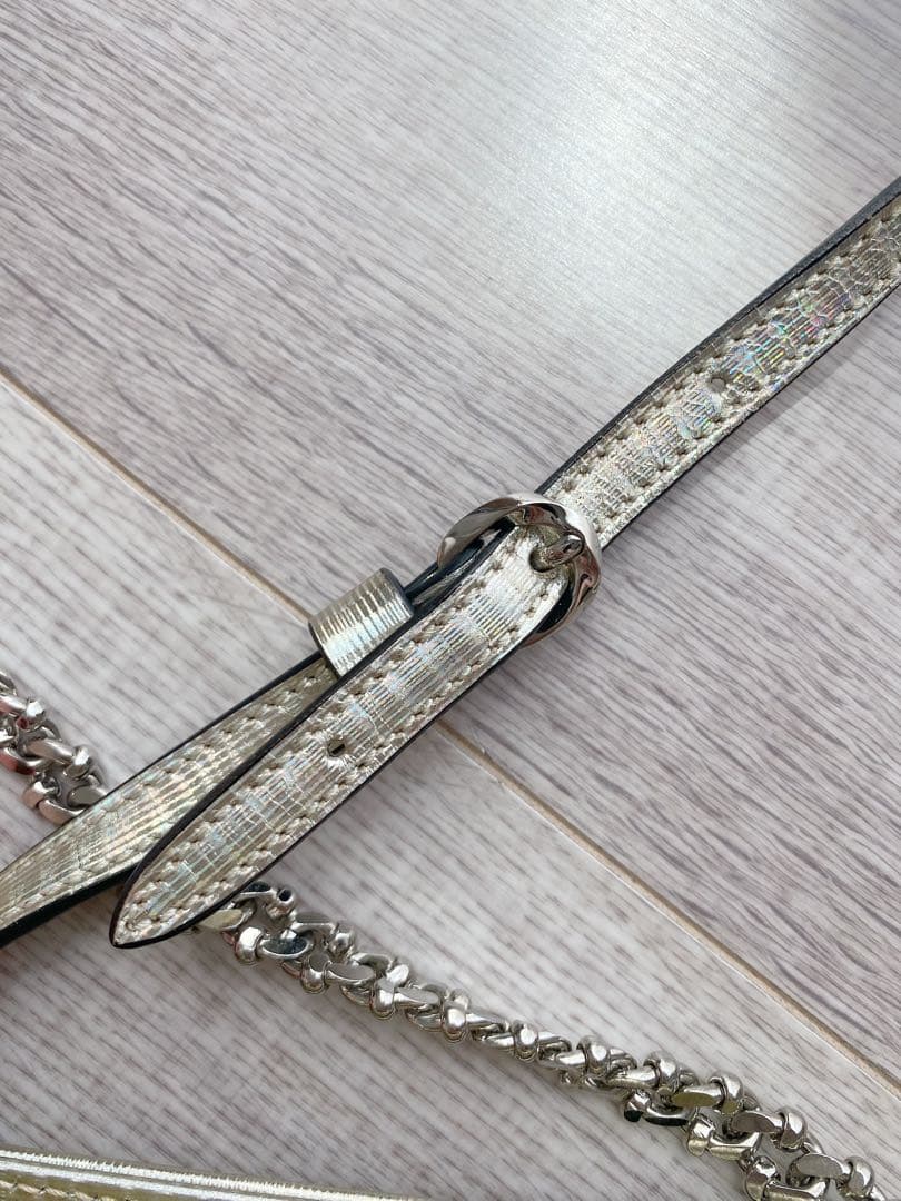 ルブタン　クラッチバッグ