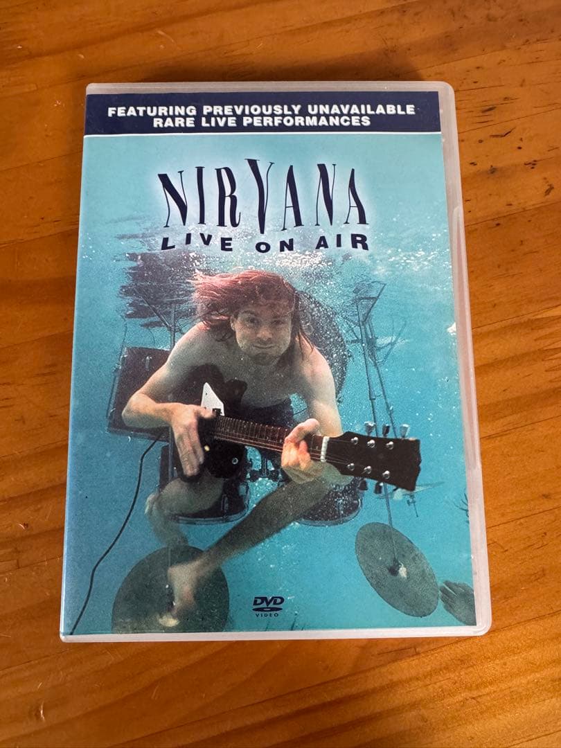 ニルヴァーナ　/ ライヴ・オン・エア　DVD 動作確認済