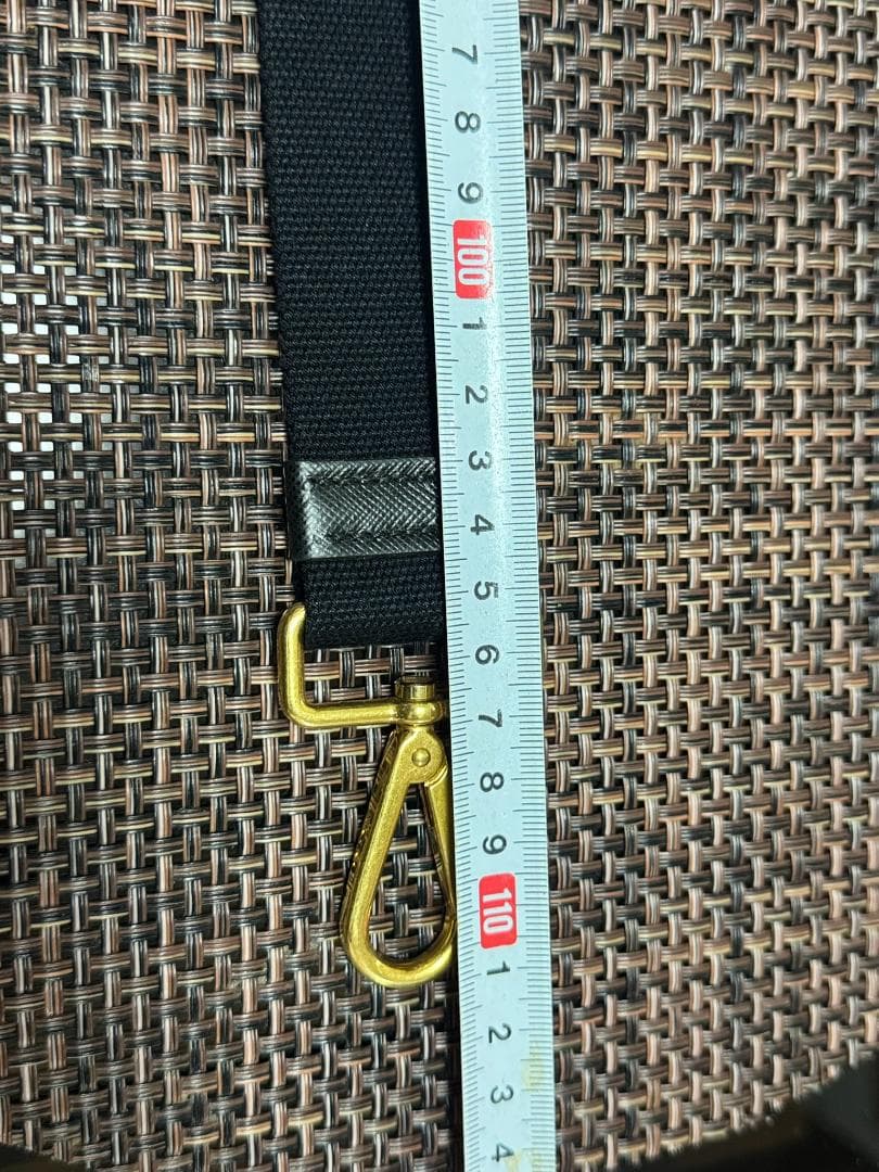 新品同様■ PRADA ストラップ キャンバス 111x130 cm