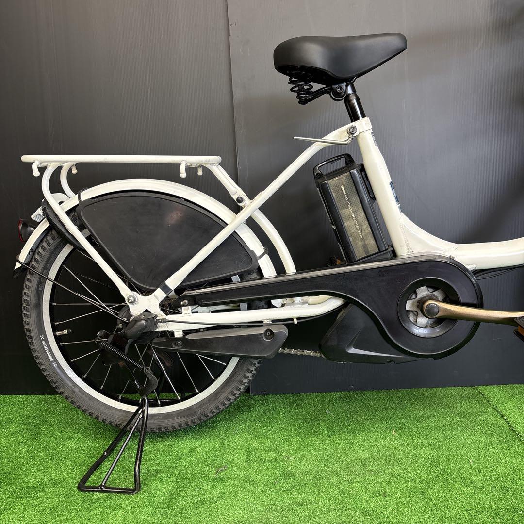 電動自転車 YAMAHA PAS Babby ホワイト 3人乗り対応　3