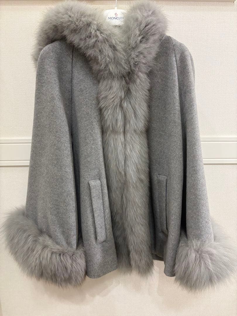 グレースコンチネンタルポンチョ　フォックスファー　グレー　36 アンゴラ