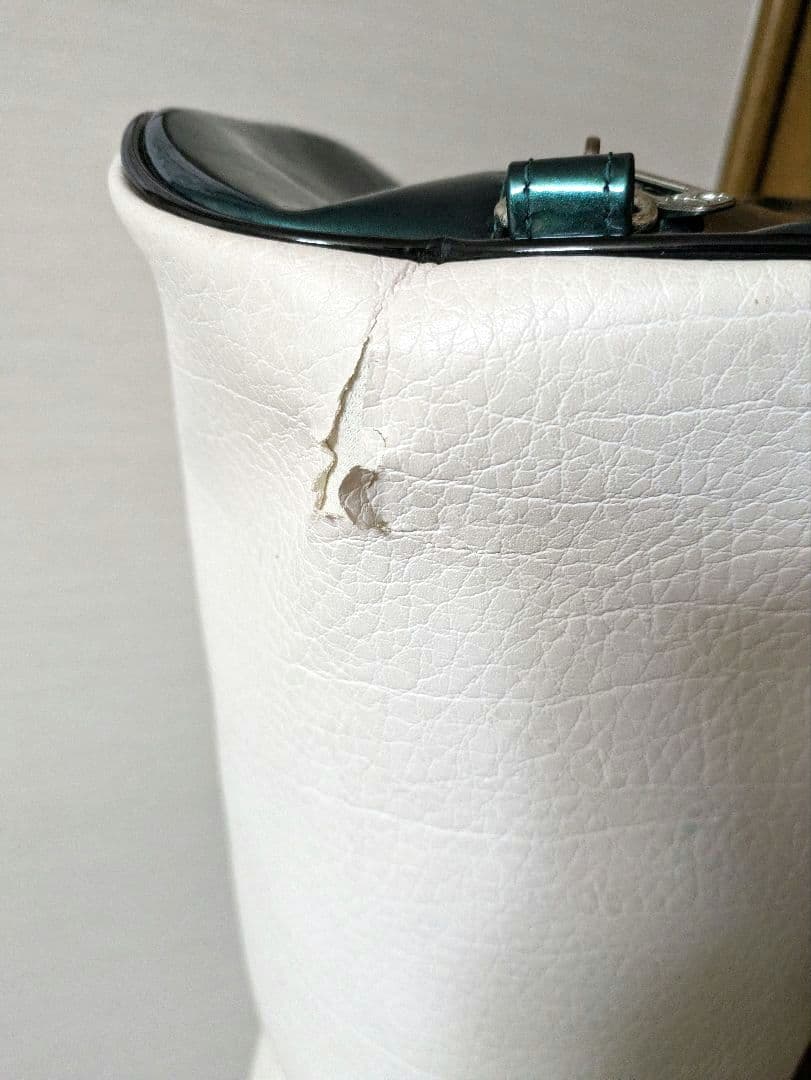 中古 adabat アダバット ゴルフ キャディバッグ【ホワイト/グリーン】