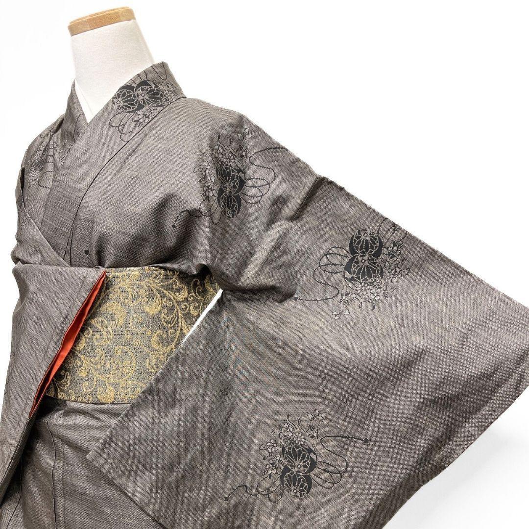 大島紬　小紋　泥染　鞠　水引　花模様　着物　015b p