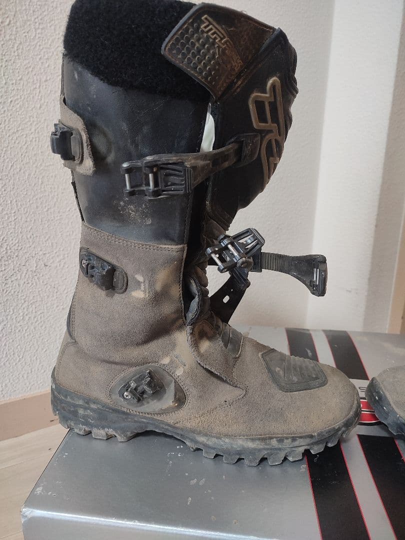 バイク用ブーツ　モトクロスブーツ tcx　28cm