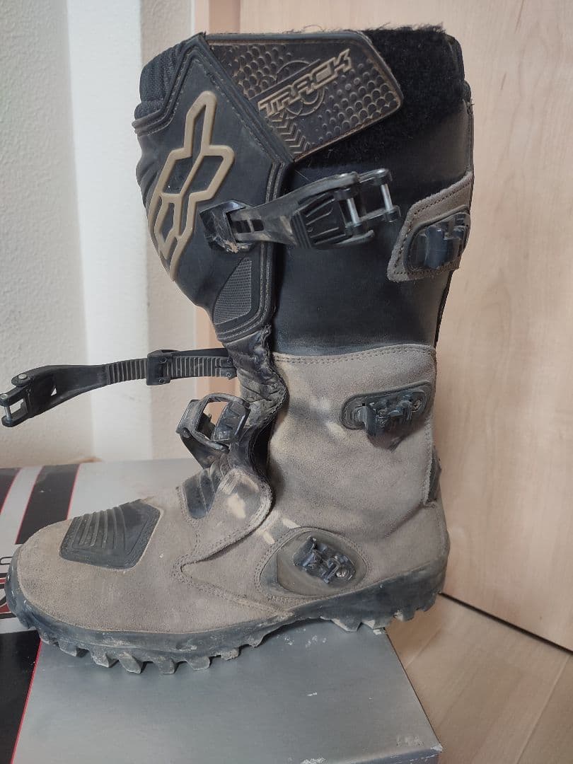 バイク用ブーツ　モトクロスブーツ tcx　28cm