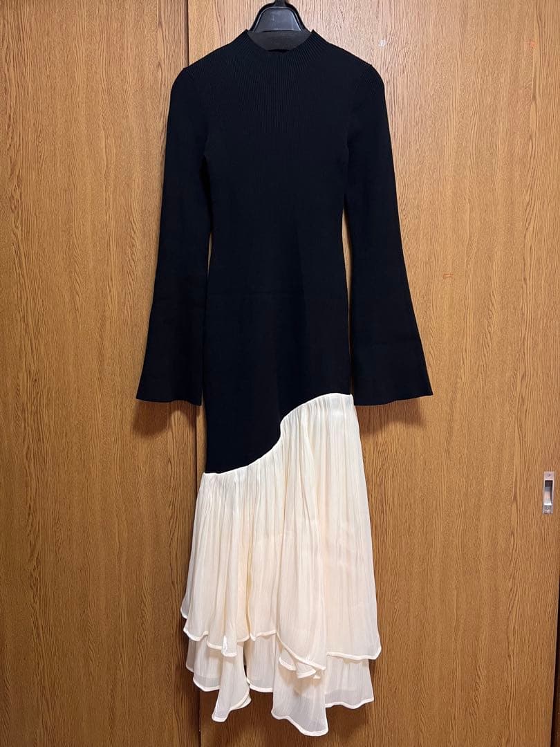 anuans ドッキングニットワンピース