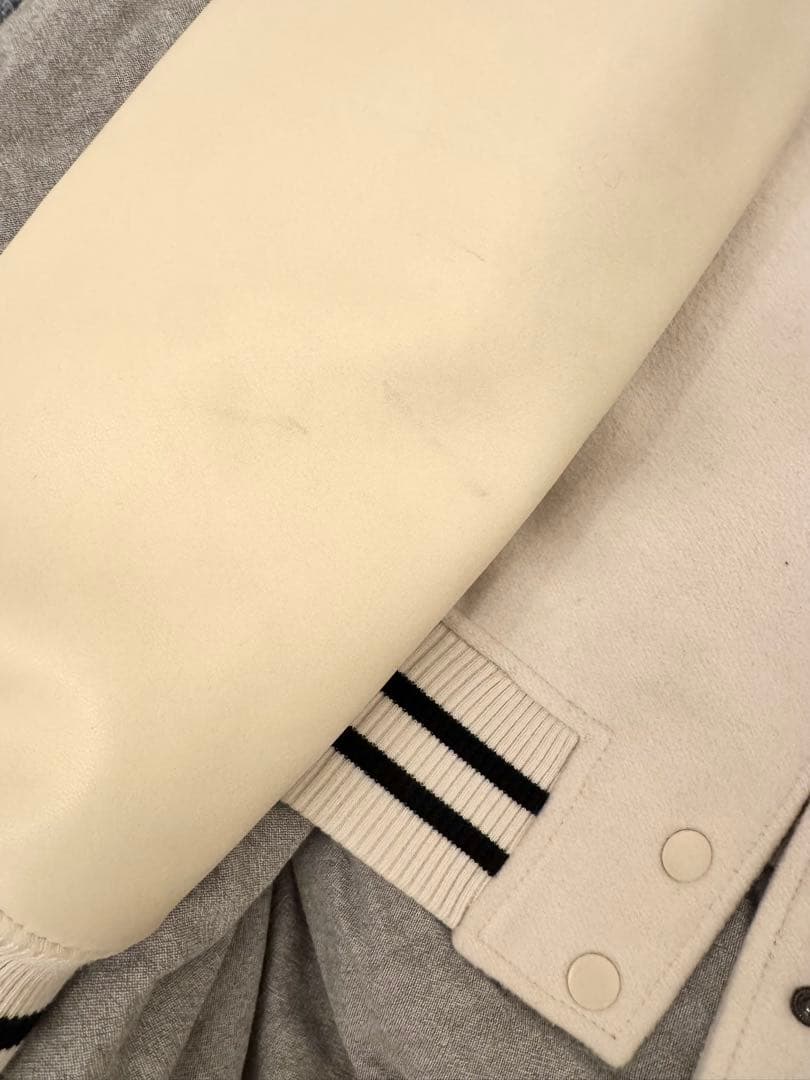 milaowen ワッペンスタジアムジャンバー