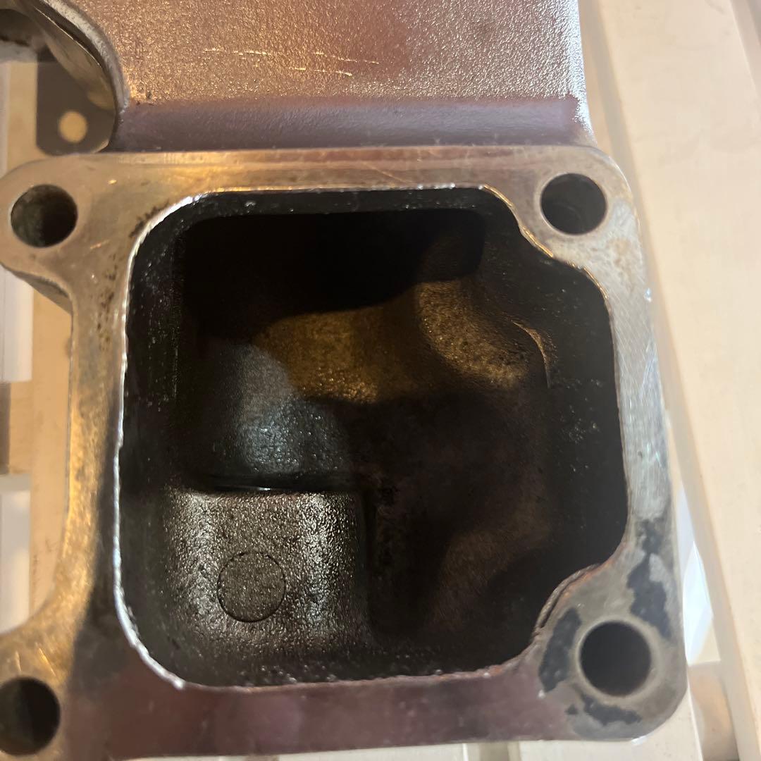 ショベルヘッド　ロッカーカバー　メッキ