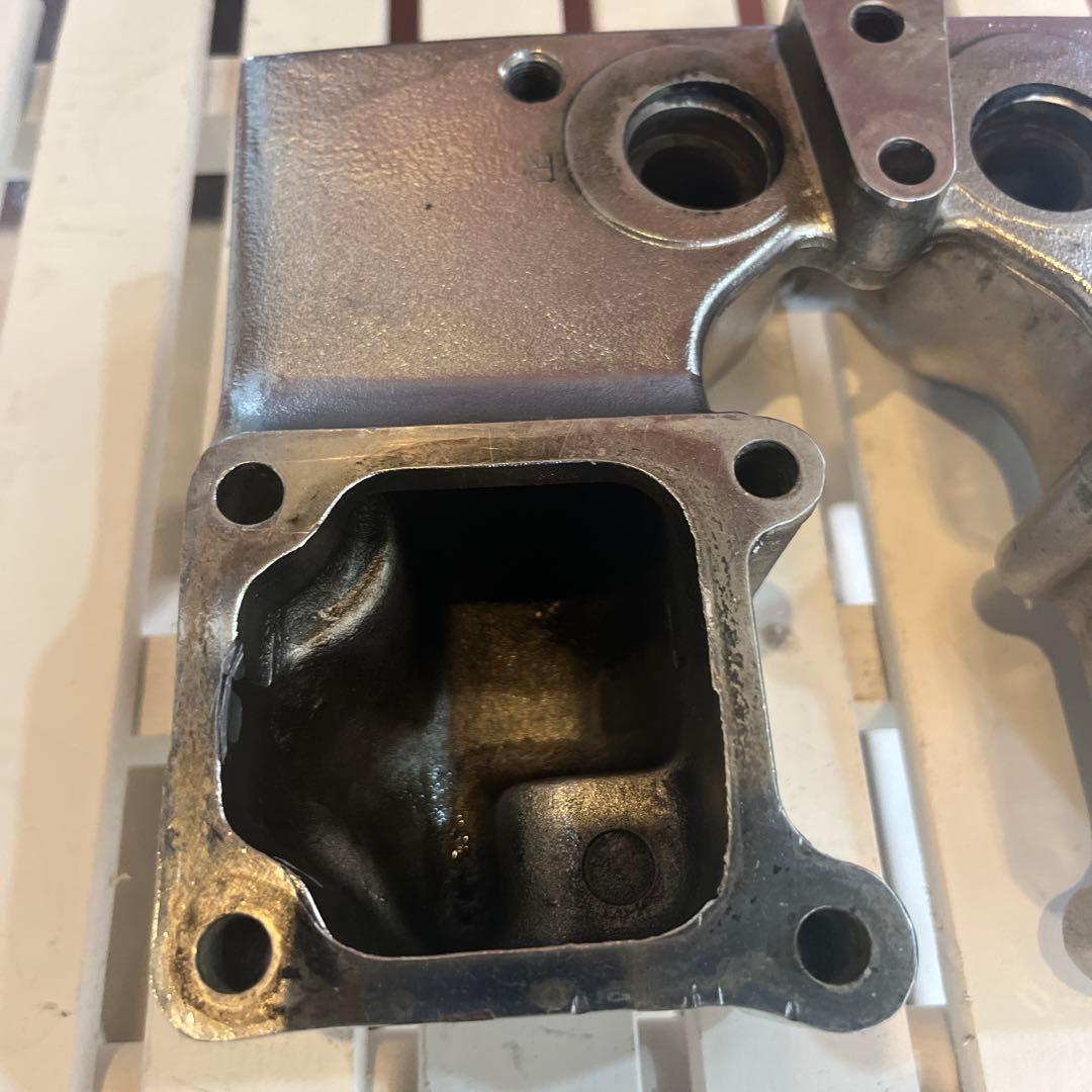 ショベルヘッド　ロッカーカバー　メッキ