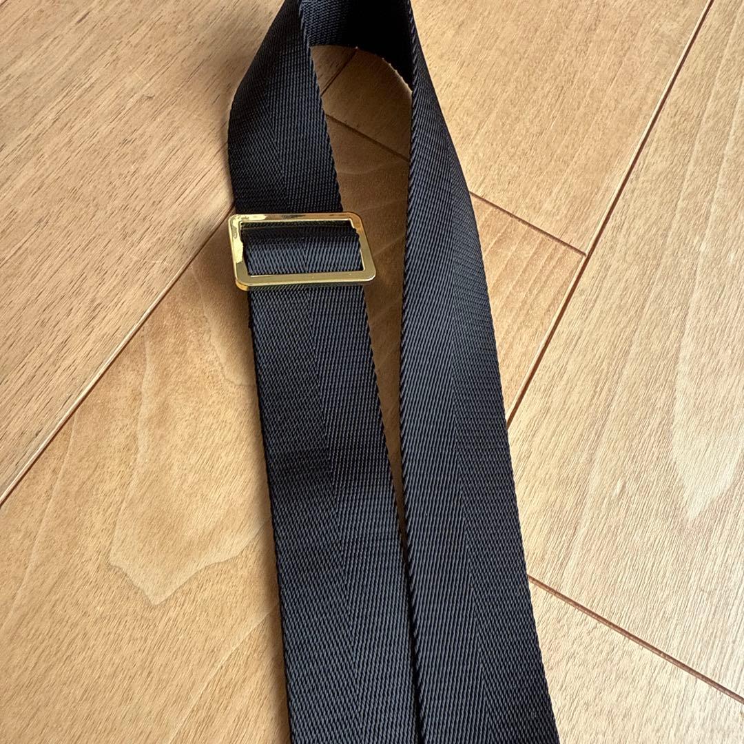 バンドリヤースマホショルダー　ブラック