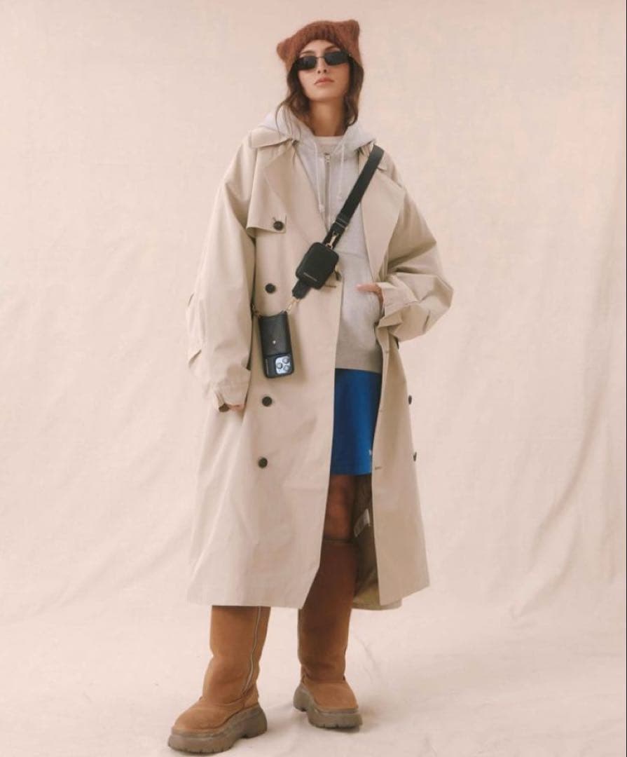 バンドリヤースマホショルダー　ブラック