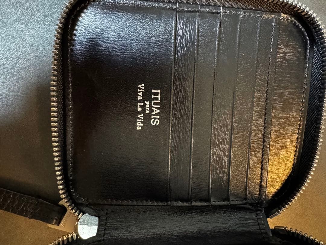 ITUAIS TAURILLON LAGUN ROUND ZIP イトゥアイス