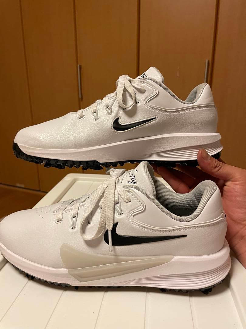 ナイキ ビクトリー プロ 4 ゴルフシューズ 27.5cm（ワイド）