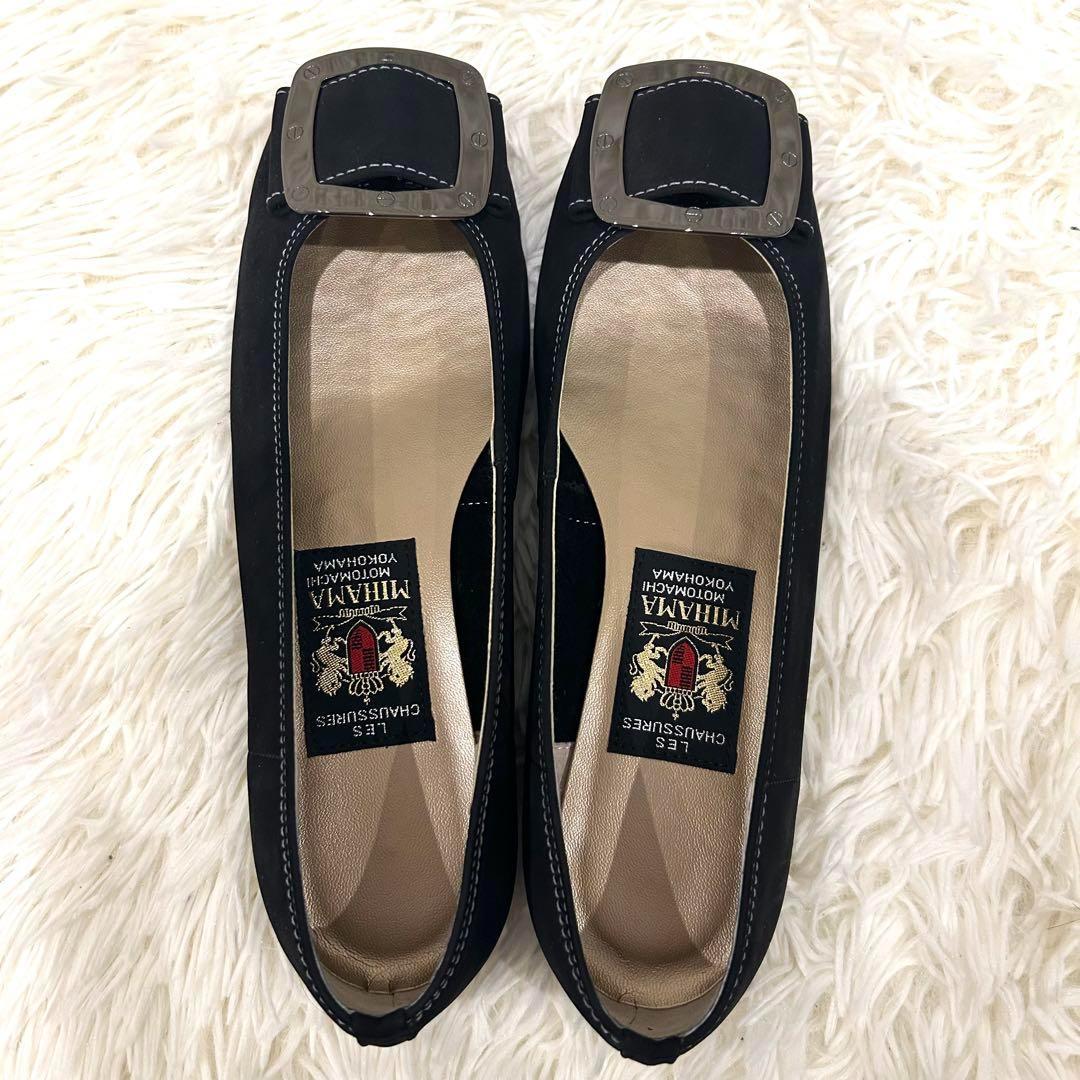 極美品 MIHAMA ミハマ エナメル バックル パンプス 黒 24 箱付き