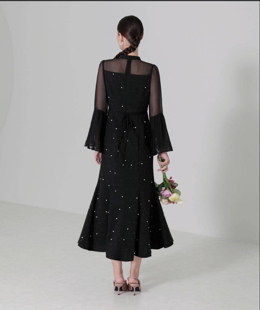 【LEJA】パールビジュー付き透け感プリーツフレアスリーブビーズマーメイドドレス