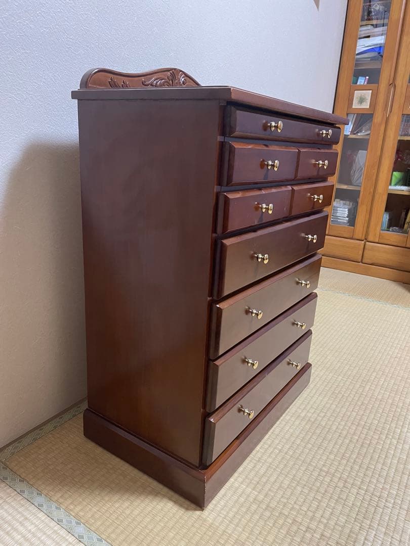 欧米風家具　木製ブラウンチェスト キャビネット　9引き出し スライド棚付き