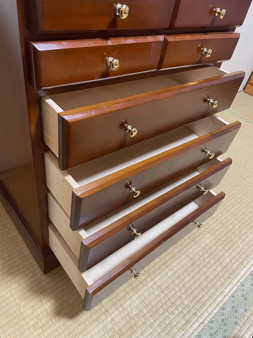 欧米風家具　木製ブラウンチェスト キャビネット　9引き出し スライド棚付き