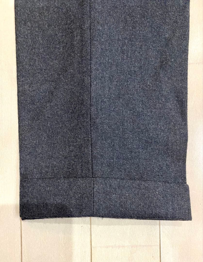 超美品インコテックス スーパー100's スリムフィット ダークグレー　44