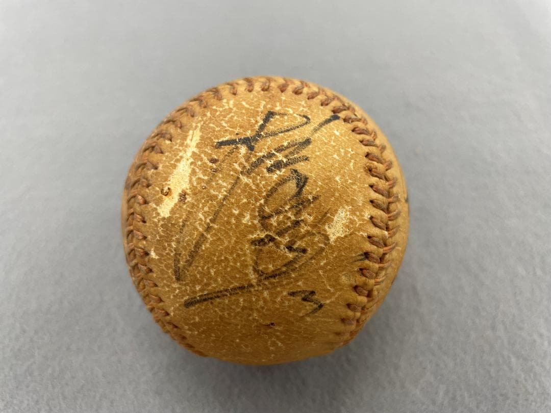 広島東洋カープ　サインボール　古葉監督　山本浩二 衣笠祥雄