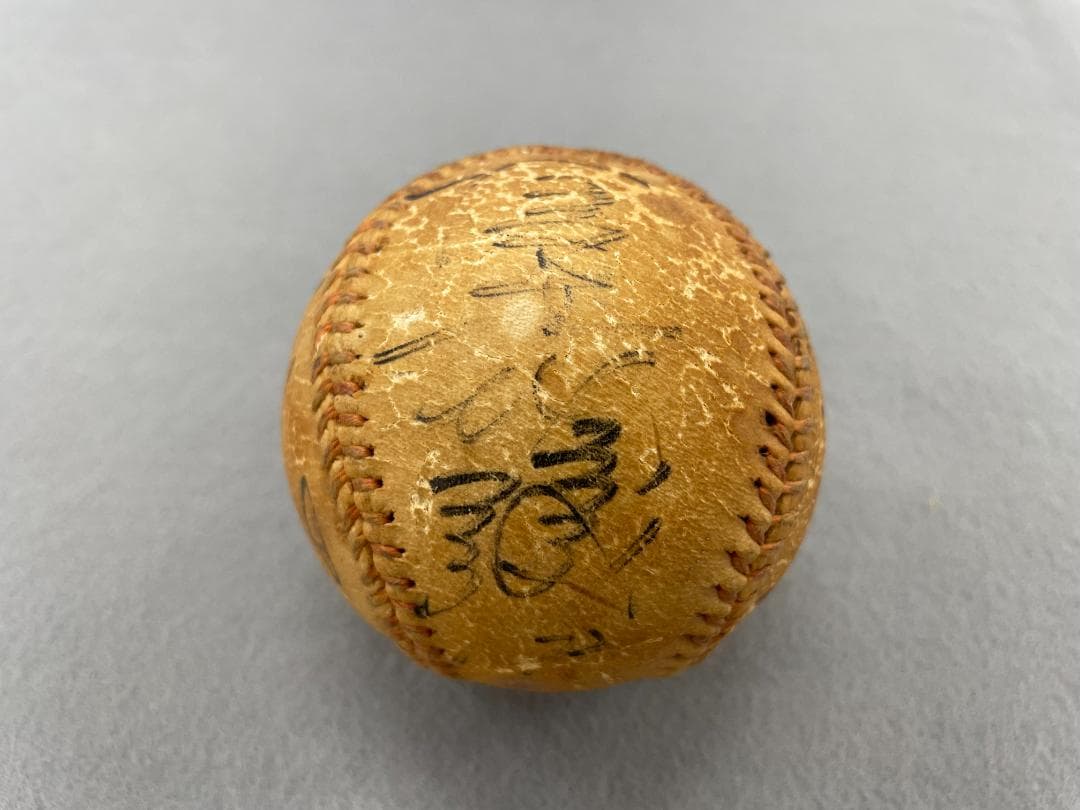 広島東洋カープ　サインボール　古葉監督　山本浩二 衣笠祥雄