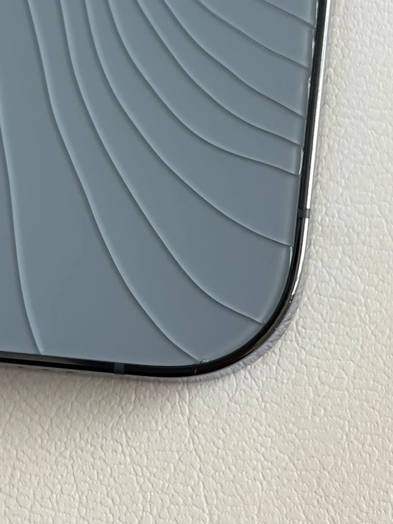 【画面美品　アイフェイス付】iPhone 13 Pro 125GB 背面ひび割れ